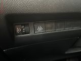 Peugeot 2008 (2020) 1.5 HDi, Active, navi, kamera - náhled 14