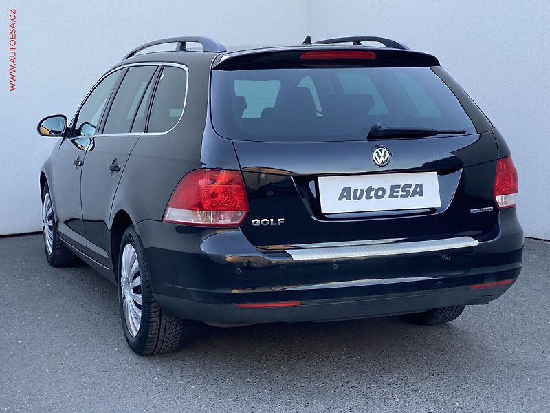 Volkswagen Golf (2009) 1.9 TDi, AC, park.čidla - fotka 6 z 15