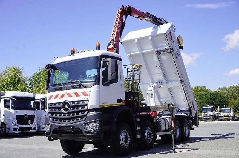 Mercedes-Benz (2020) Arocs 3236 8×4 / Crane Fassi - fotka 9 z 24
