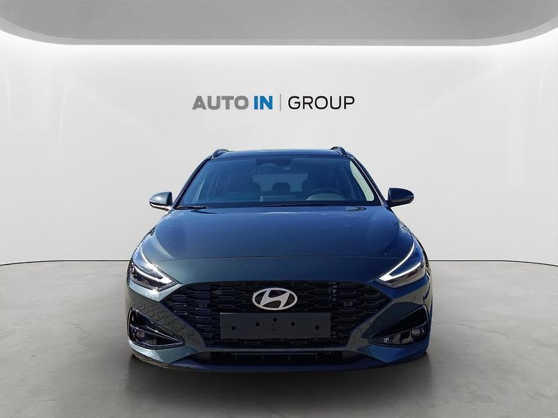 Hyundai i30 (2026) kombi SMART 1,0 T-GDI 85 kW - fotka 2 z 10