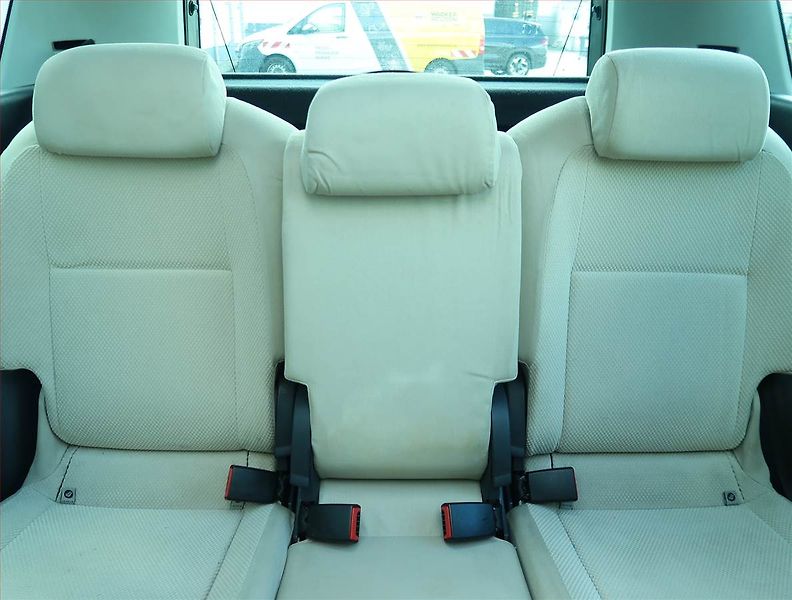 Škoda Roomster (2007) 1.4 16V, Tempomat - fotka 10 z 16