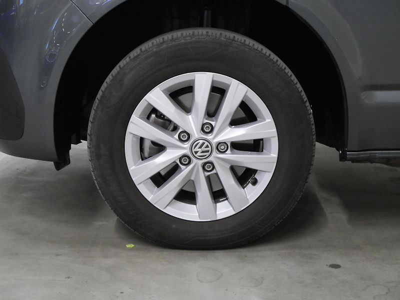 Volkswagen Transporter - fotka 10 z 25