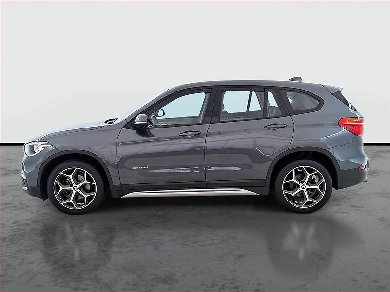 BMW X1 (2017) sDrive18d, Automat, Serv.kniha - fotka 3 z 22