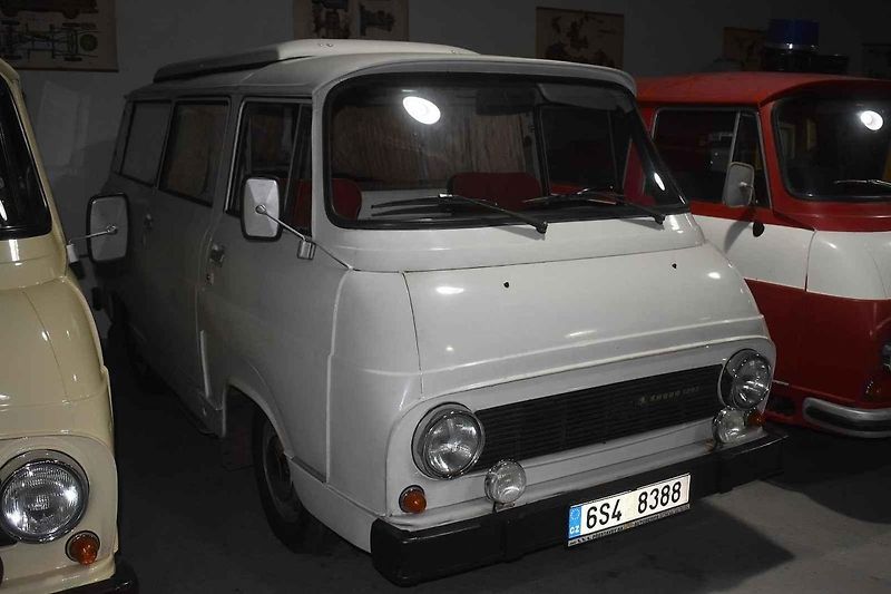 Škodu 1203 skoro denně využívá Retromuzeum ve Strnadicích