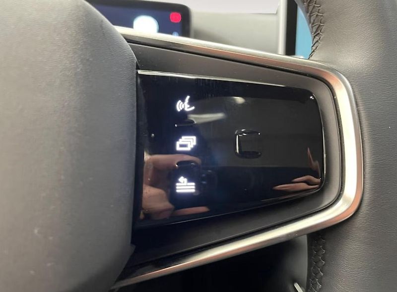 Polestar 4 LR Plus 360kam Panorama Tažné - fotka 22 z 23