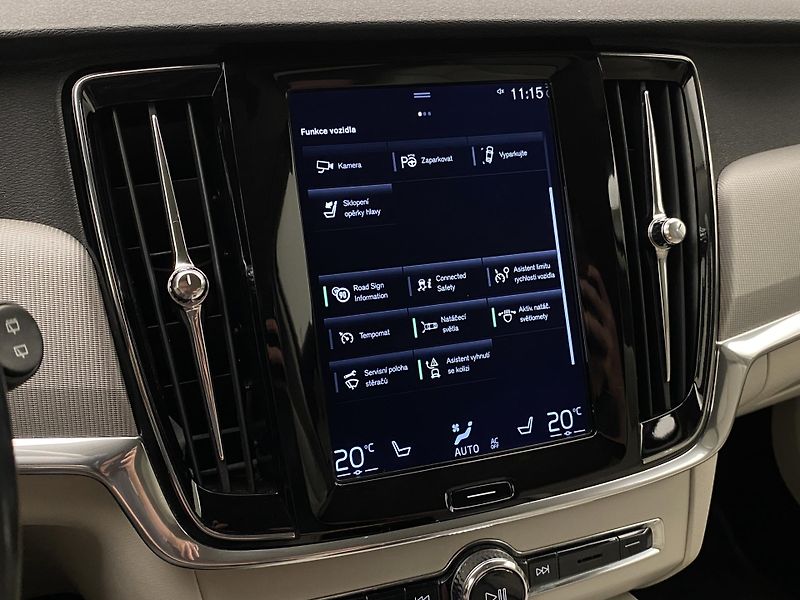 Volvo V90 D5 AWD INSCRIPTION AUT CZ - fotka 38 z 50