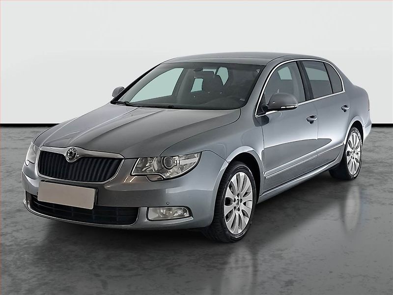 Škoda Superb (2012) Elegance 1.6 TDI, po STK - fotka 2 z 17