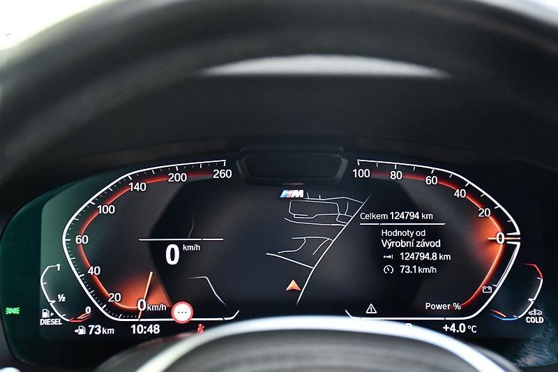 BMW Řada 5 530d xDrive M-SPORT K360 ČR 1M - fotka 24 z 40