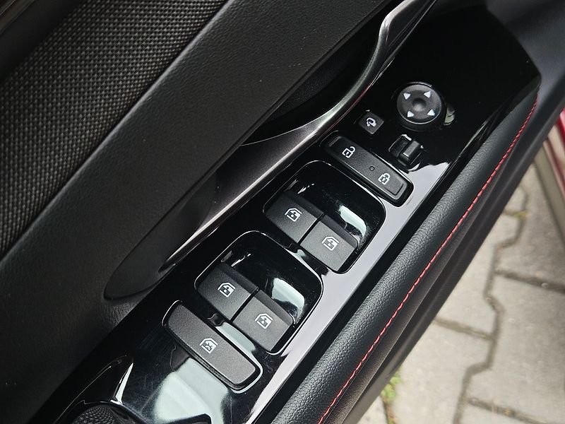 Hyundai Tucson 1,6 T-GDi 110kW, N-Line Style - fotka 11 z 43