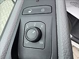 Volkswagen Transporter 2,0 TDI L1H1 DPH 1.maj původČR - náhled 31