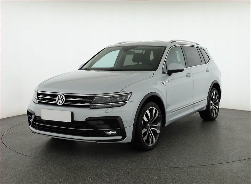 Volkswagen Tiguan Allspace (2018) R-Line 2.0 TDI - fotka 2 z 15