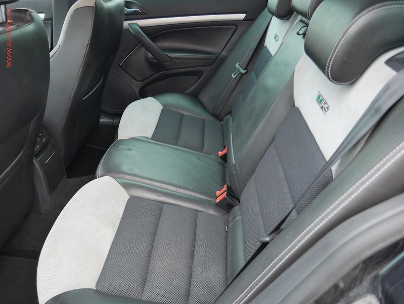 Škoda Octavia (2011) 2.0 TDi, RS, DSG, bixen - fotka 10 z 20