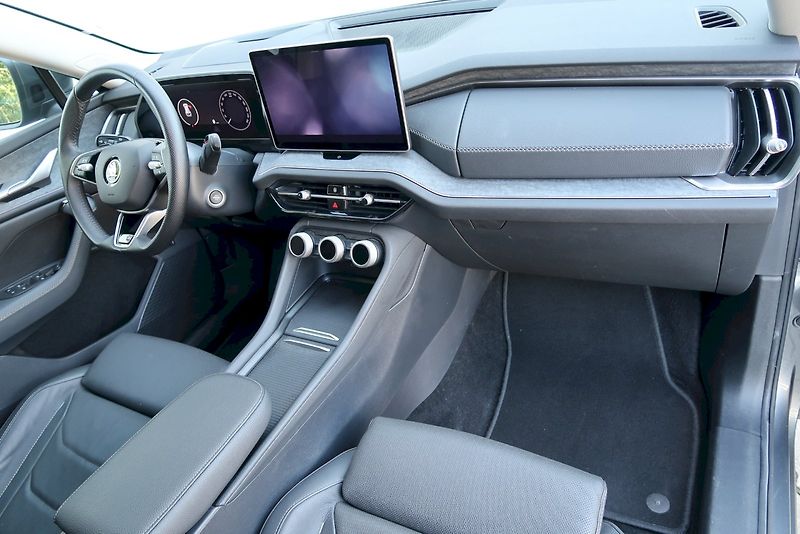 Škoda Kodiaq (2024) Exclusive Selection 2.0 TDI 4x - fotka 21 z 28