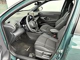 Toyota Yaris Cross 1.5 HSD 130k e-CVT AWD Executi - náhled 10