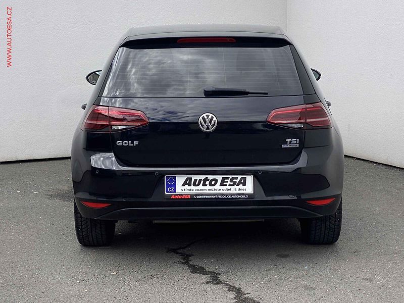 Volkswagen Golf (2013) 1.2 TSi, AC, bixen, navi - fotka 5 z 16