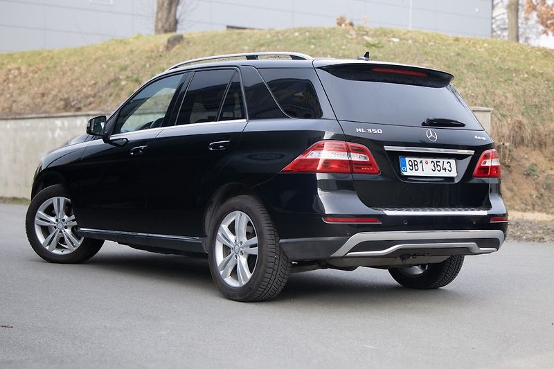 Mercedes-Benz Třídy M Servisované, tažné, 4x4, 225kW - fotka 7 z 34