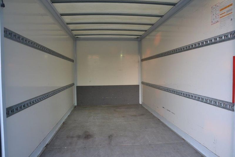 Mercedes-Benz Sprinter 316 hydr. čelo velká výbava  - fotka 14 z 35