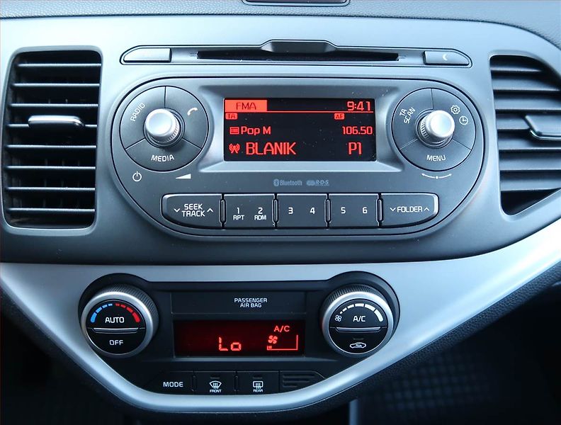 Kia Picanto (2016) 1.2 CVVT, Serv.kniha - fotka 12 z 15