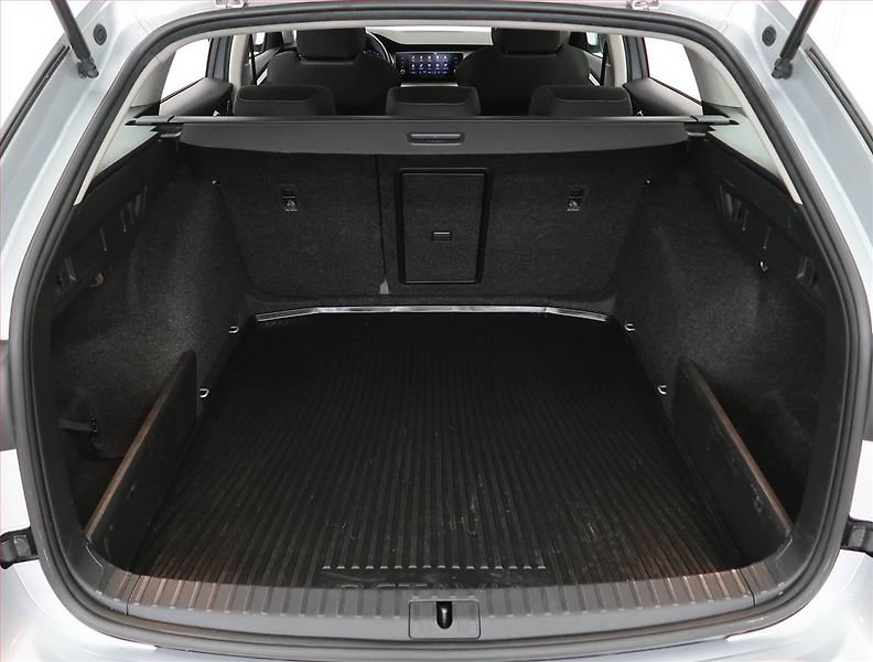 Škoda Octavia (2023) Ambition 2.0 TDI, digi klima - fotka 13 z 24