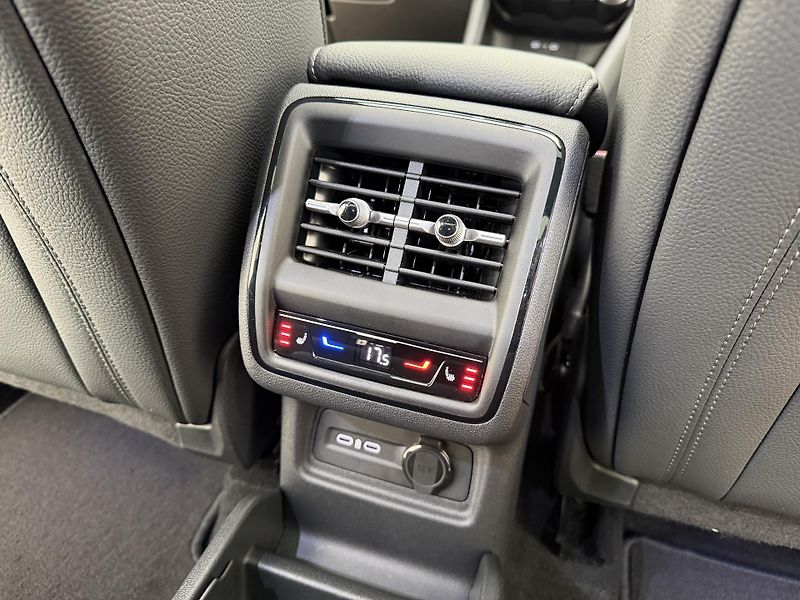 Škoda Kodiaq 2.0Tdi*4x4*7Mist*DPH*Exclusive - fotka 19 z 48