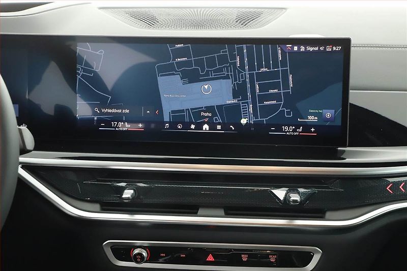 BMW X5 (2025) xDrive40i, M PAKET, DPH - fotka 14 z 27
