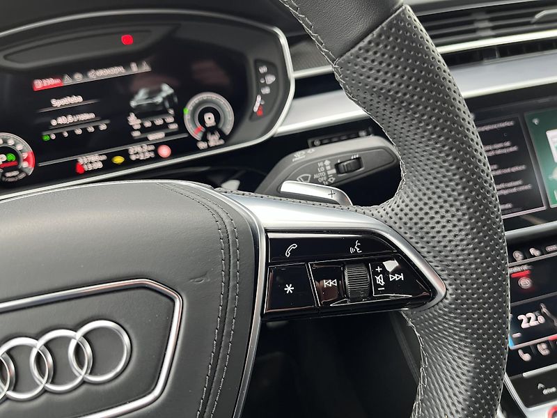 Audi S8 (2023) 4.0TFSi V8 420kW - FULL výbava - fotka 14 z 27