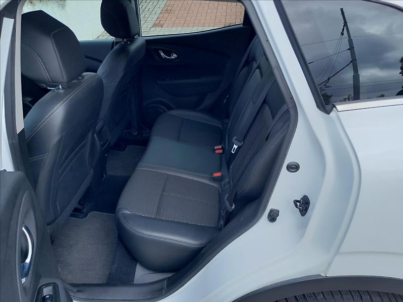 Renault Kadjar 1,2 TCe 96kW LIMITED - fotka 21 z 55