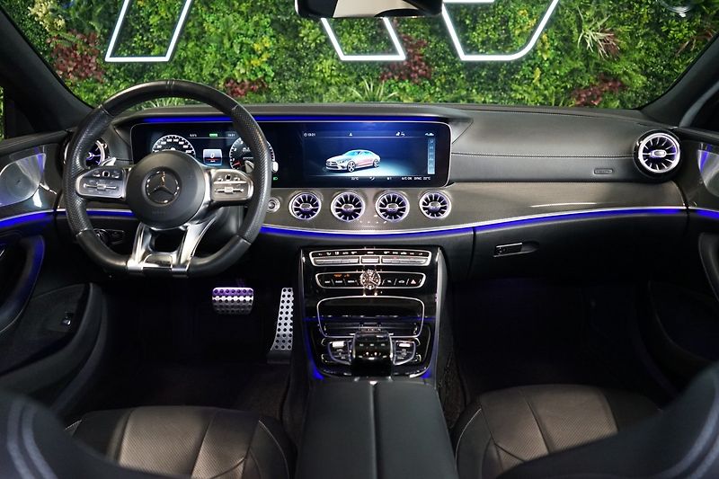 Mercedes-Benz CLS (2019) MANUFAKTUR*HUD*VZDUCH*360 - fotka 21 z 38