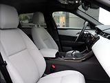 Land Rover Range Rover Velar (2026) 2,0 D200 DYNAMIC SE AWD - náhled 18