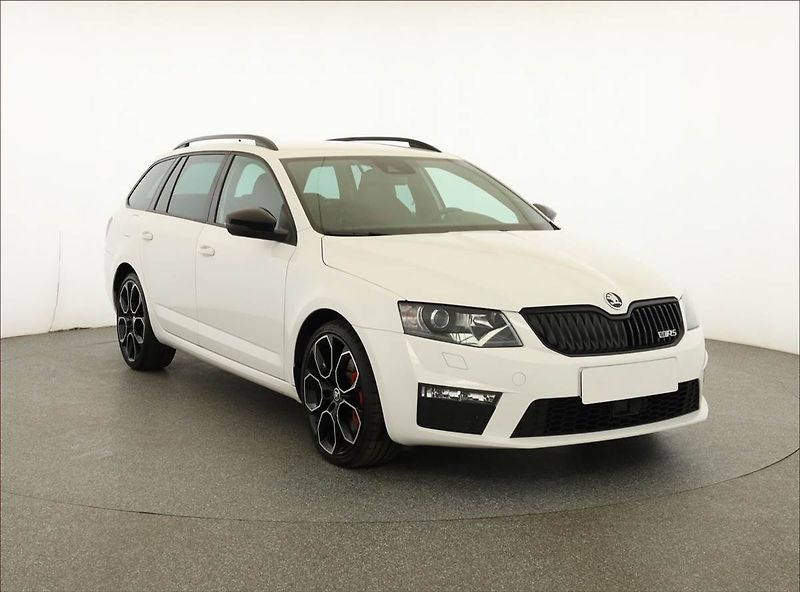 Škoda Octavia (2014) RS 2.0 TDI, Automat, Kůže - fotografie inzerátu