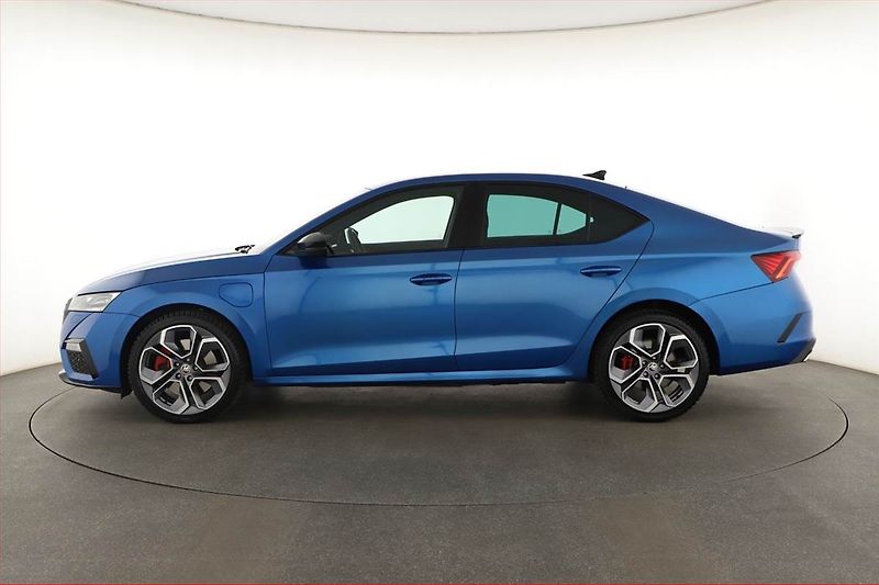 Škoda Octavia (2020) RS 1.4 TSI iV - fotka 3 z 22