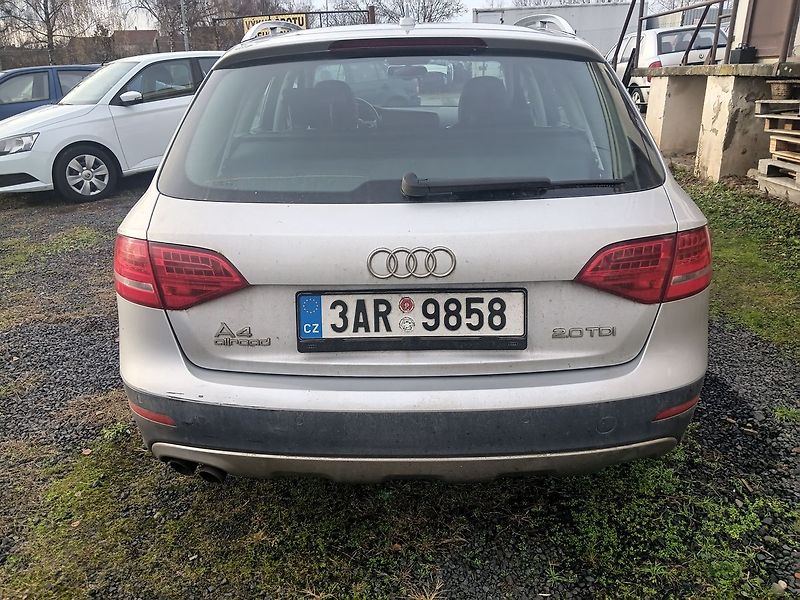 Audi A4 2.0 TDI ALLROAD 4x4 Panorama - fotka 4 z 22