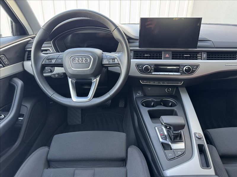 Audi A4 2,0 40 TDI Quattro ACC DPH ČR - fotka 27 z 50
