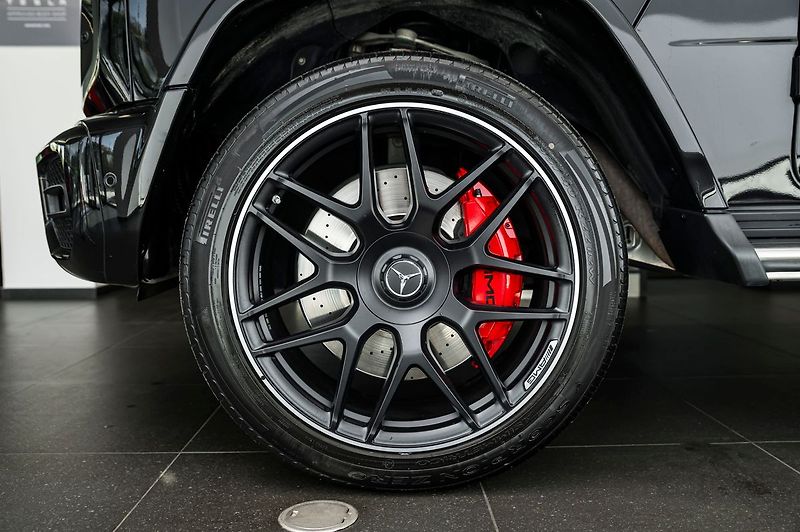 Mercedes-Benz Třídy G 63 AMG/Manufaktur - fotka 11 z 19