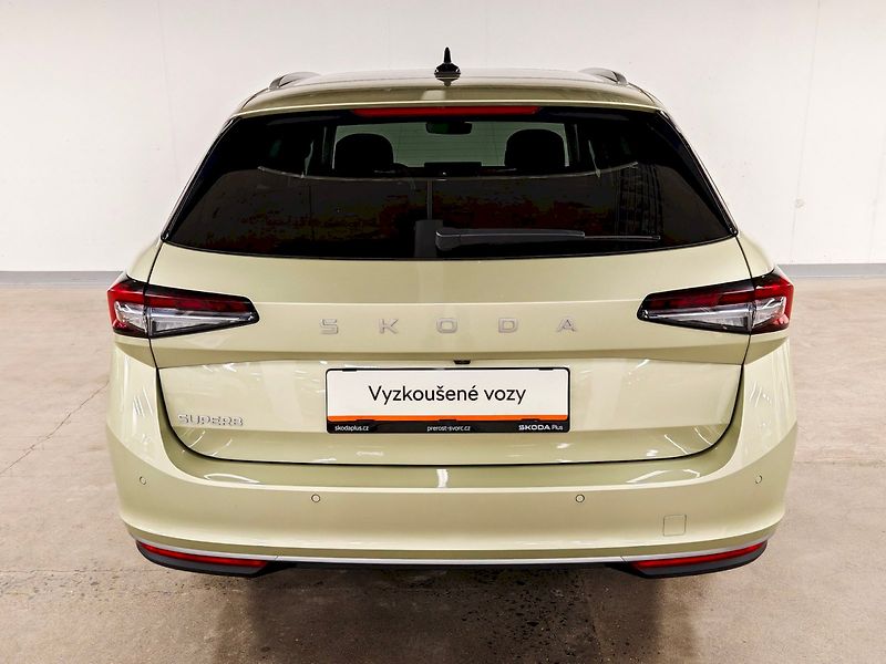 Škoda Superb (2024) Combi 2.0 TDI 110 kW DSG L&K - fotka 31 z 36
