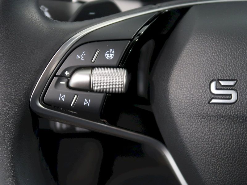 Škoda Scala (2025) TOP SELECTION 1.5TSI 110KW DSG - fotka 20 z 40