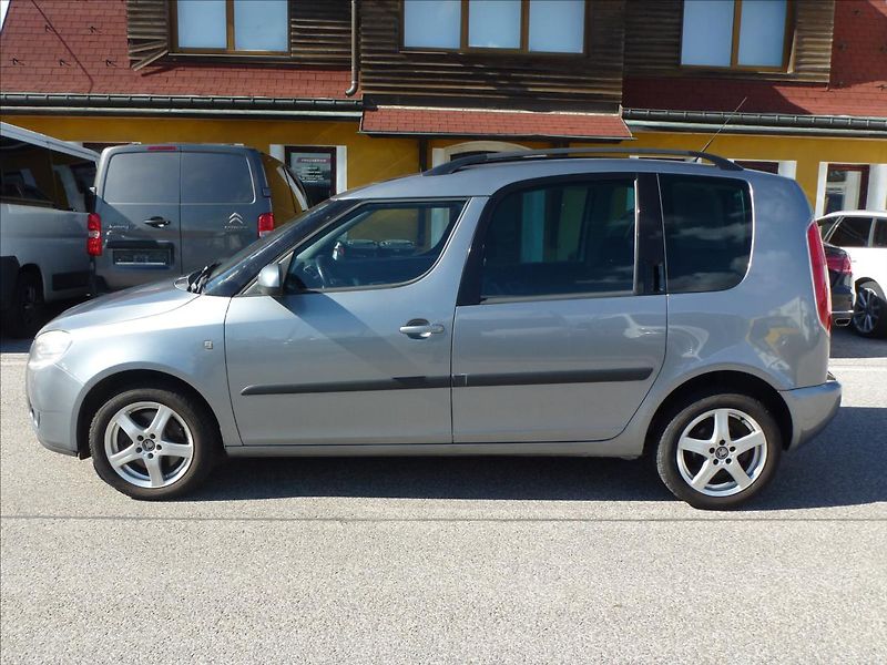 Škoda Roomster 1,9 TDI -  BEZ KOROZE !!!!!!! - fotka 15 z 54