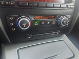 BMW Řada 3 (2009) 320d, 130 kW,2.sada kol,manual - náhled 20
