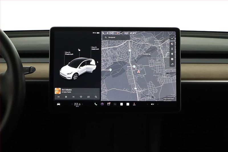 Tesla Model Y (2021) Long Range AWD 75kWh, SoH 91% - fotka 9 z 28