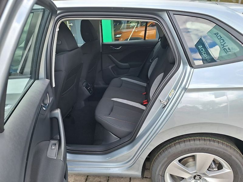 Škoda Scala Classic 1,5TSI 110kW - fotka 7 z 10