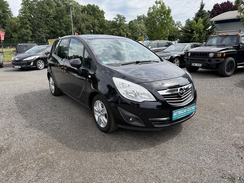 Opel Meriva 1.4iT - fotka 4 z 24