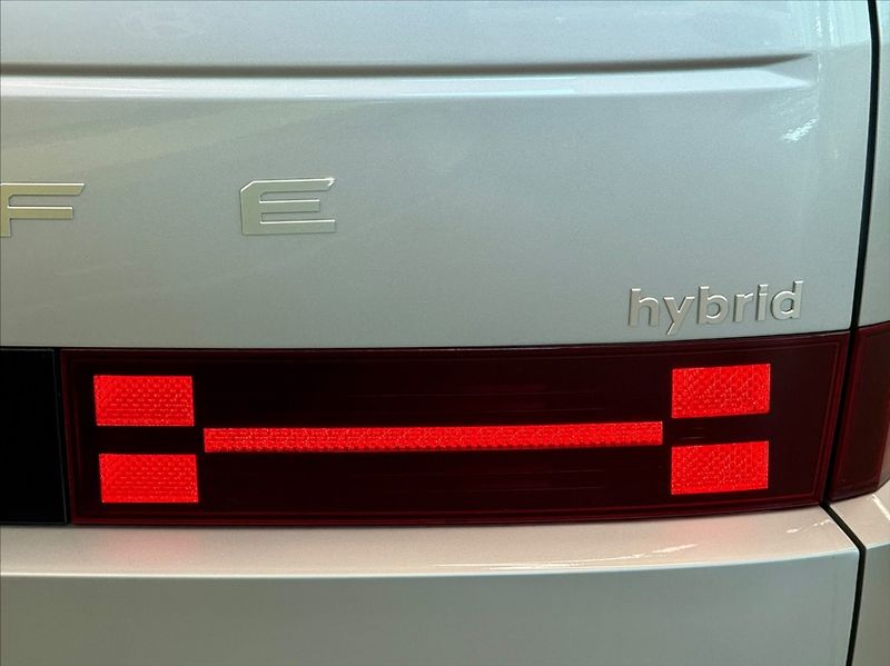 Hyundai Santa Fe 1,6 T-GDI STYLE PREMIUM - fotka 26 z 29
