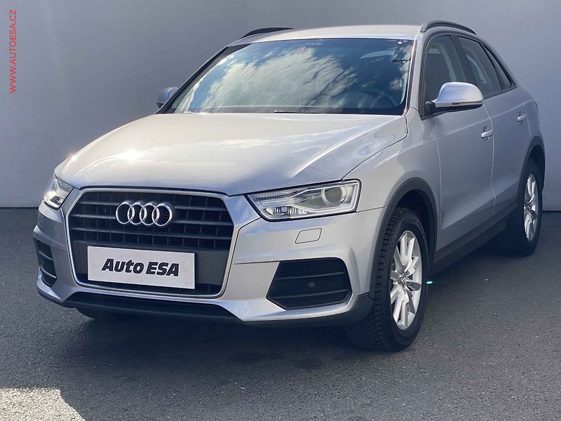 Audi Q3 (2017) 1.4 TFSi, Bixen, kůže, navi - fotka 3 z 20