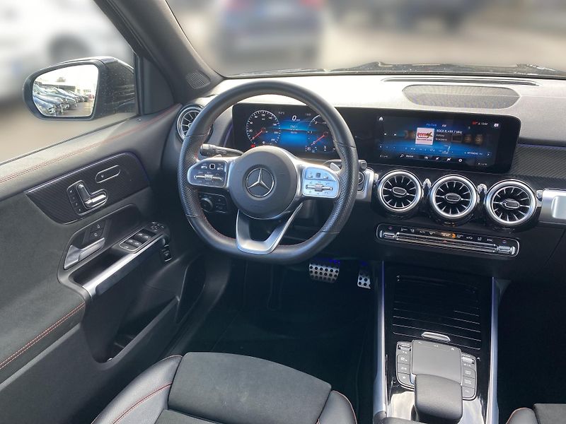 Mercedes-Benz GLB 200d 4M AMG - fotka 10 z 26