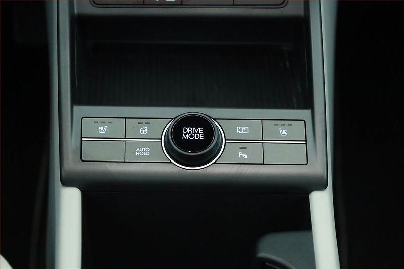 Hyundai Kona (2025) Electric 48 kWh, SoH 100% - fotka 13 z 21