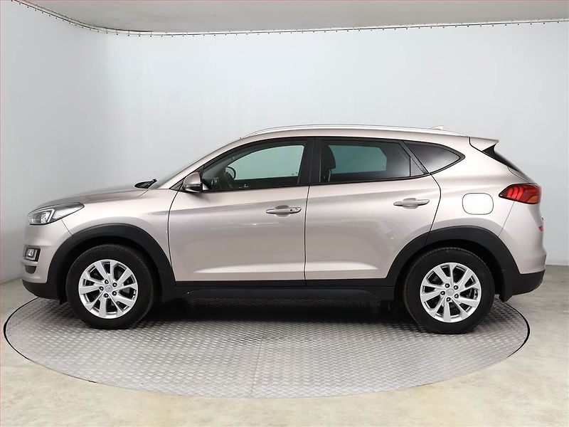 Hyundai Tucson (2020) 1.6 CRDi - fotka 3 z 19