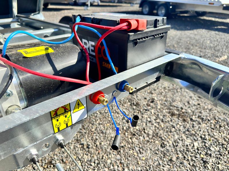 Debon (2026) PW 0, ELEKTRO, 250x160x30 - fotka 20 z 24