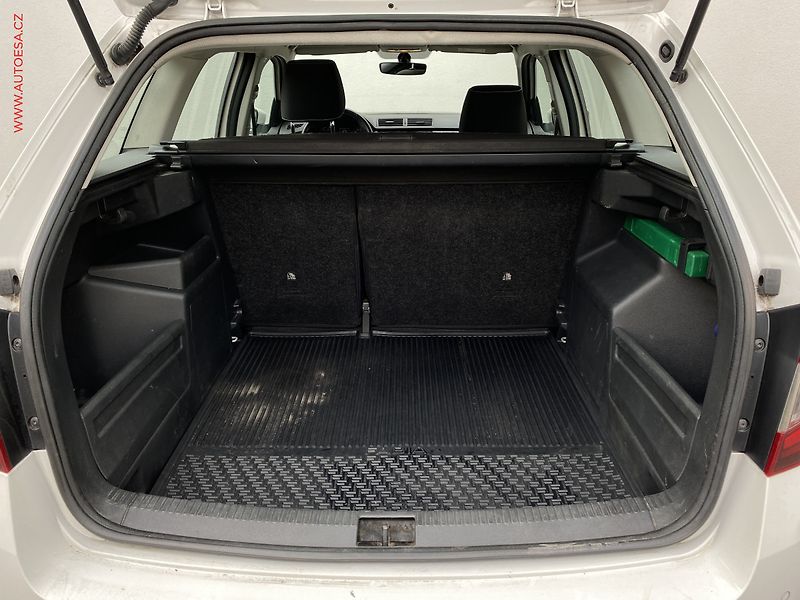 Škoda Fabia (2021) 1.0 TSi, 1.maj,ČR, Ambition - fotka 7 z 17