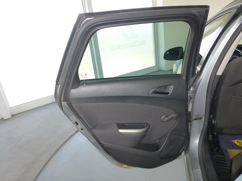 Opel Astra (2016) 1,4i-88KW*KLIMATIZACE - fotka 11 z 22
