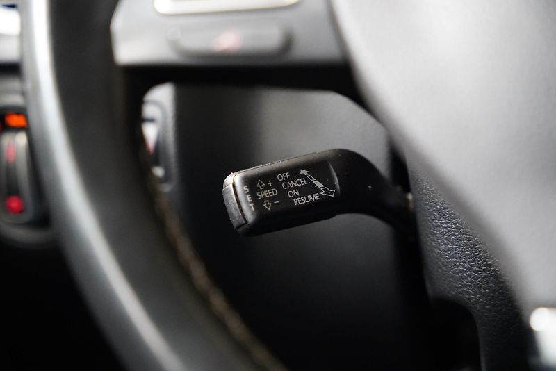 Volkswagen Tiguan - fotka 17 z 25